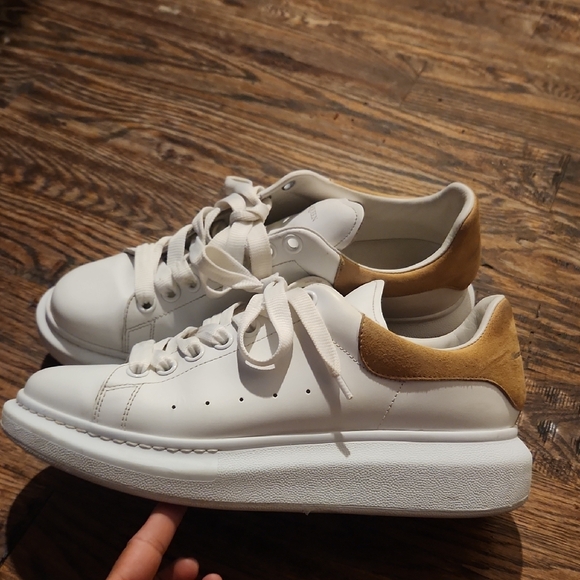Alexander McQueen White Sneakers Casual Style - Picture 1 of 10